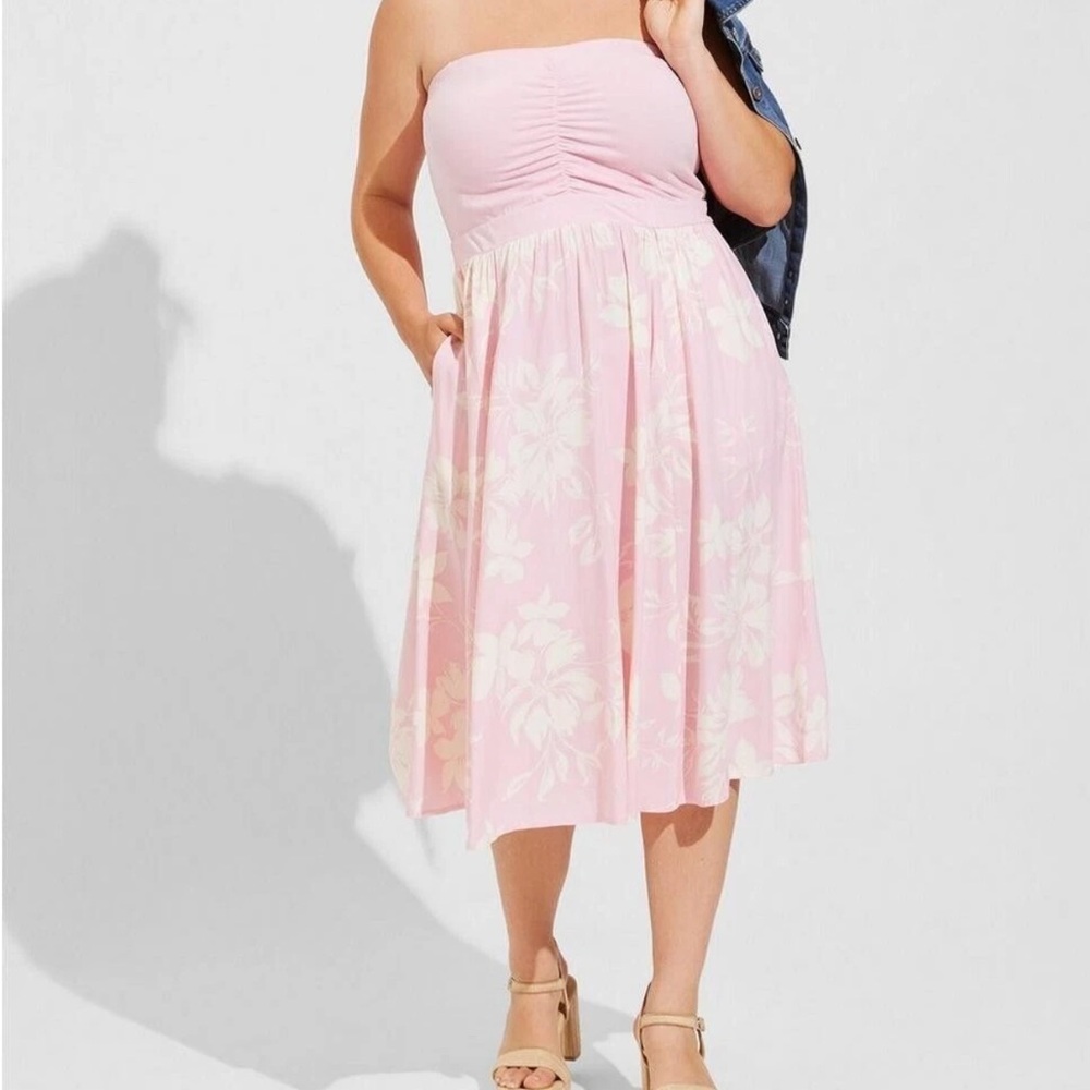Torrid Pink Strapless Floral Dress